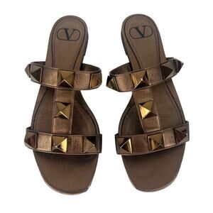 Valentino Garavani Roman Stud Metallic Leather Slides Bronzo 37.5